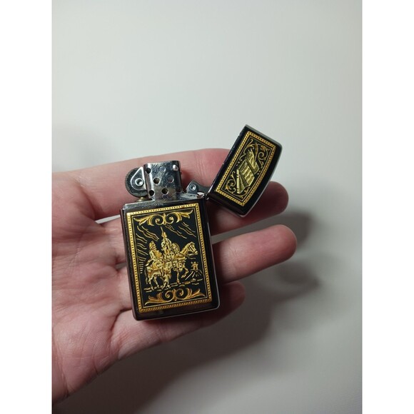 Zippo Don Quixote Lighter Rare H 16 with Book On Top Engraved Metal Collectible - Picture 6 of 7